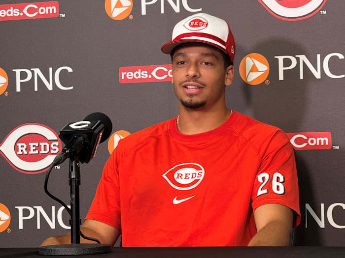 Gewaardeerde prospect Chase Burns enthousiast om MLB -debuut te maken voor Reds tegen Yankees