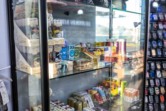 Gov. Greg Abbott veto's Thc Ban, vraagt ​​in plaats daarvan voor regelgeving