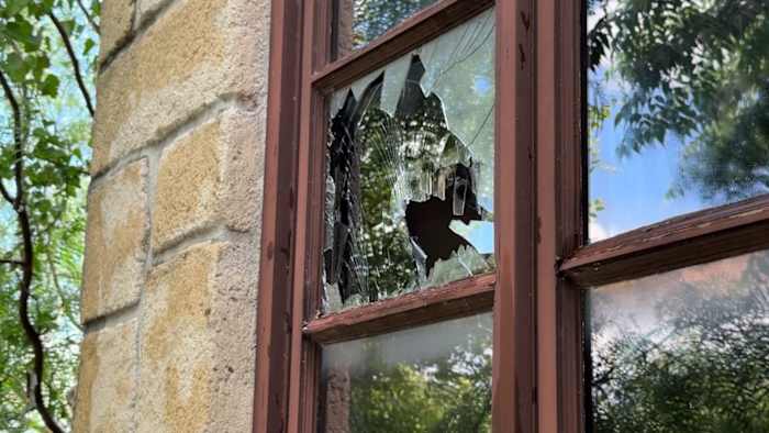 'Het zet ons tot nu toe terug': Arboretum San Antonio wordt geconfronteerd met een grote tegenslag nadat vandalisme Power Grid beschadigt