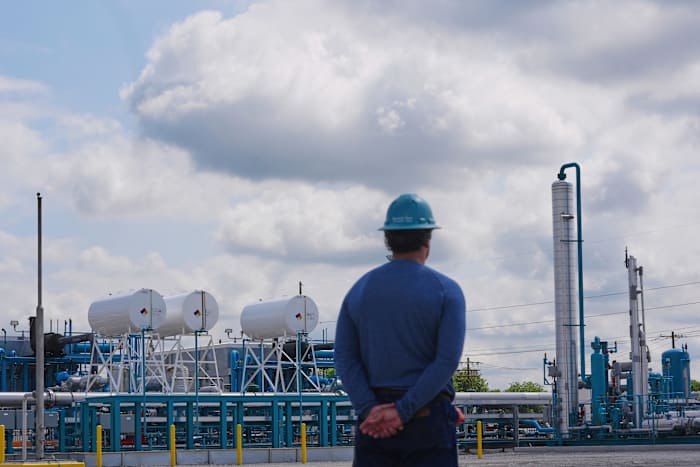 Hoe koolstofafvang werkt en het debat over of het een toekomstige klimaatoplossing is