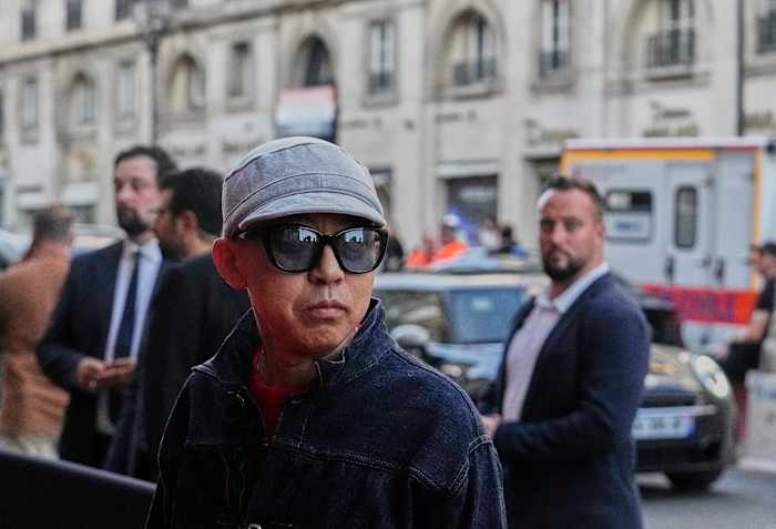 Kenzo brengt onheil terug naar de iconische maxim van Parijs met een rel van kleur en botsing