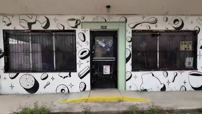 Knaagdierpoep en bug -besmetting leidt tot bakkerij gesloten