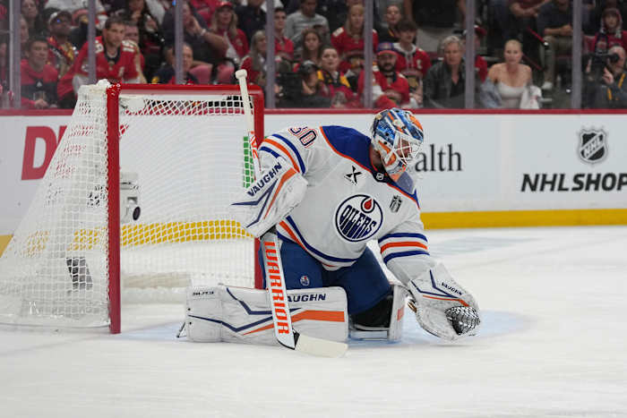 Panthers gaan naar de rand van de 2e rechte Stanley Cup-titel door de Oilers met 5-2 te verslaan in Game 5
