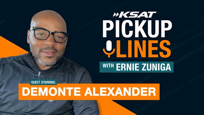 Pickup Lines: Army Veteran, Political Analyst en Consultant over het zijn van een vaderfiguur en anderen helpen via golf