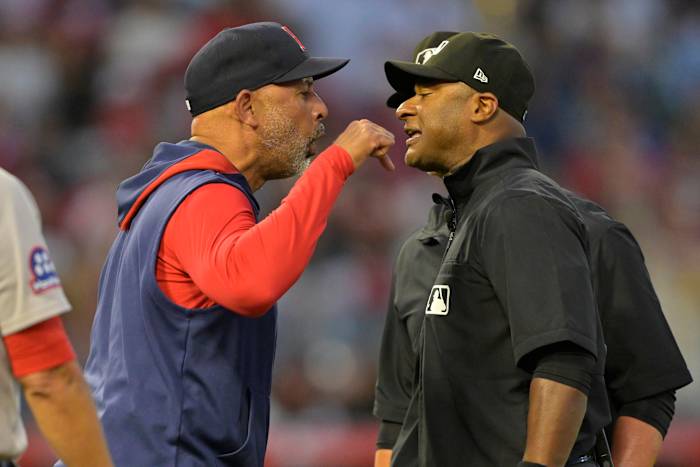 Red Sox -manager Alex Cora heeft uitgeworpen na een nieuwe wankele start van Walker Buehler in verlies voor engelen