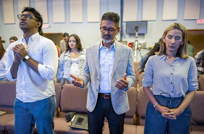 Religieuze leiders vrijgelaten uit de Nicaraguaanse gevangenis zeggen dat hun ervaring hun geloof alleen versterkt