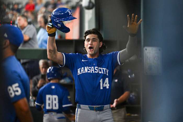 Royals topperspectief Jac Caglianone gaat twee keer diep in Texas voor zijn eerste Hoofdklasse -homers