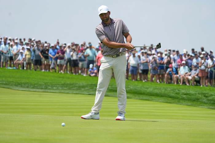 Scottie Scheffler heeft een frustrerende dag in de US Open om 7 schoten te vallen van het tempo