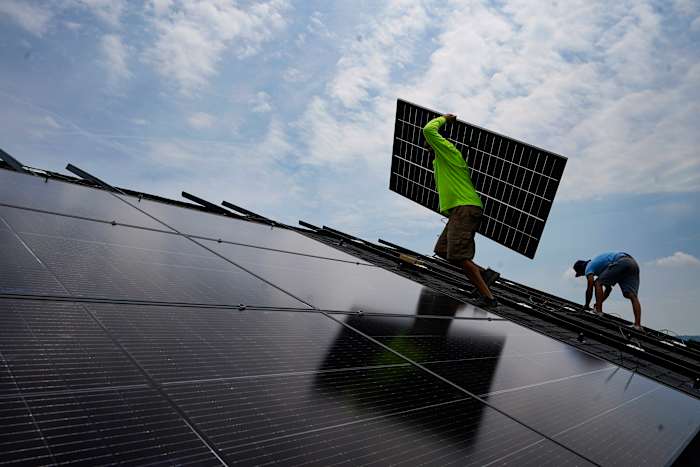 Senaatsrepublikeinen verdubbelen en richten zich op schone energie in de belastingaanslag