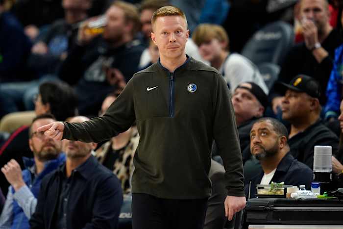 Spurs Hire Mavericks 'Sean Sweeney als geassocieerde hoofdcoach, ESPN -rapporten