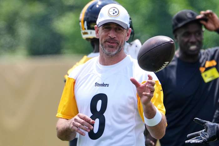 Steelers QB Aaron Rodgers is 'vrij zeker' dat het seizoen 2025 zijn laatste zal zijn in de NFL