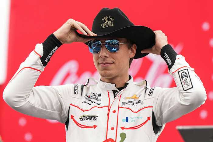 Stenhouse heeft vergelding gezworen aan rivaal Carson Hocevar. Wordt NASCAR terugverdientijd afgeleverd in Pocono?