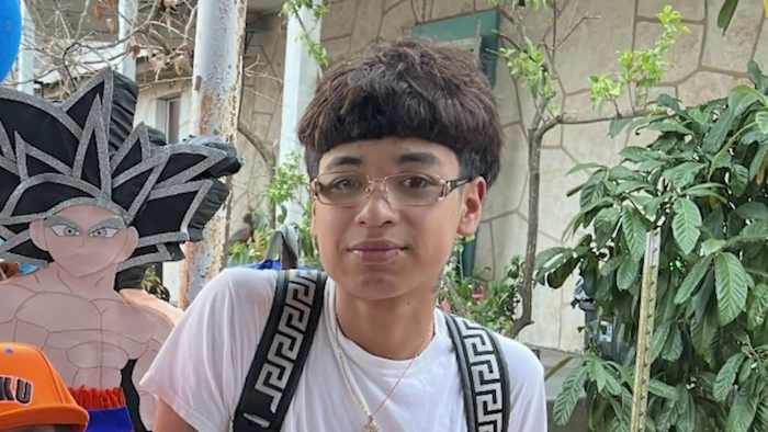 Street Corner verandert in een gedenkteken om zich te herinneren dat het 19-jarige schot, gedood op East Commerce Street