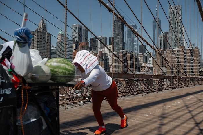 Temperatuur in New York City bereikt 100 graden terwijl Oost -US zwendelt onder extreme hittegolf