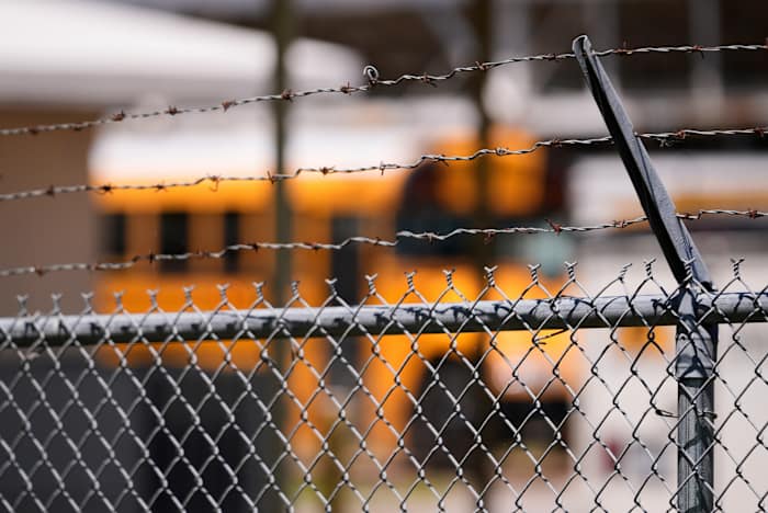 Trump -functionarissen beloven om desegregatie -bestellingen van de school te beëindigen. Sommige ouders zeggen dat ze nog steeds nodig zijn