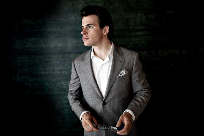 Tsjechische Philharmonic zegt dat Jakub Hrůša in 2028 hoofddirigent zal worden