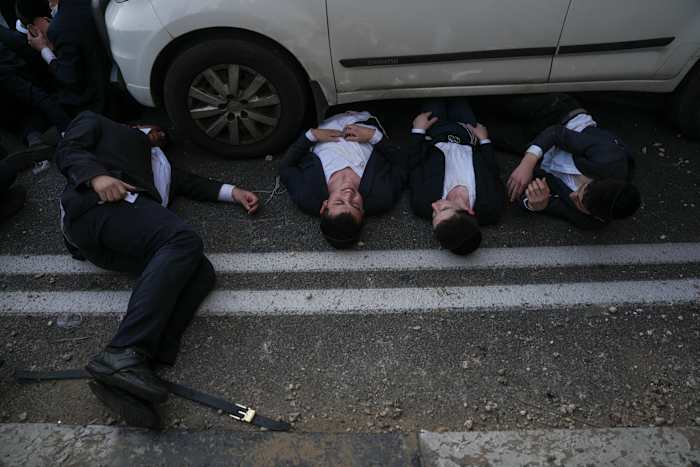 Verplichte militaire dienst voor de ultraorthodoxe tests van Israël Tests Netanyahu