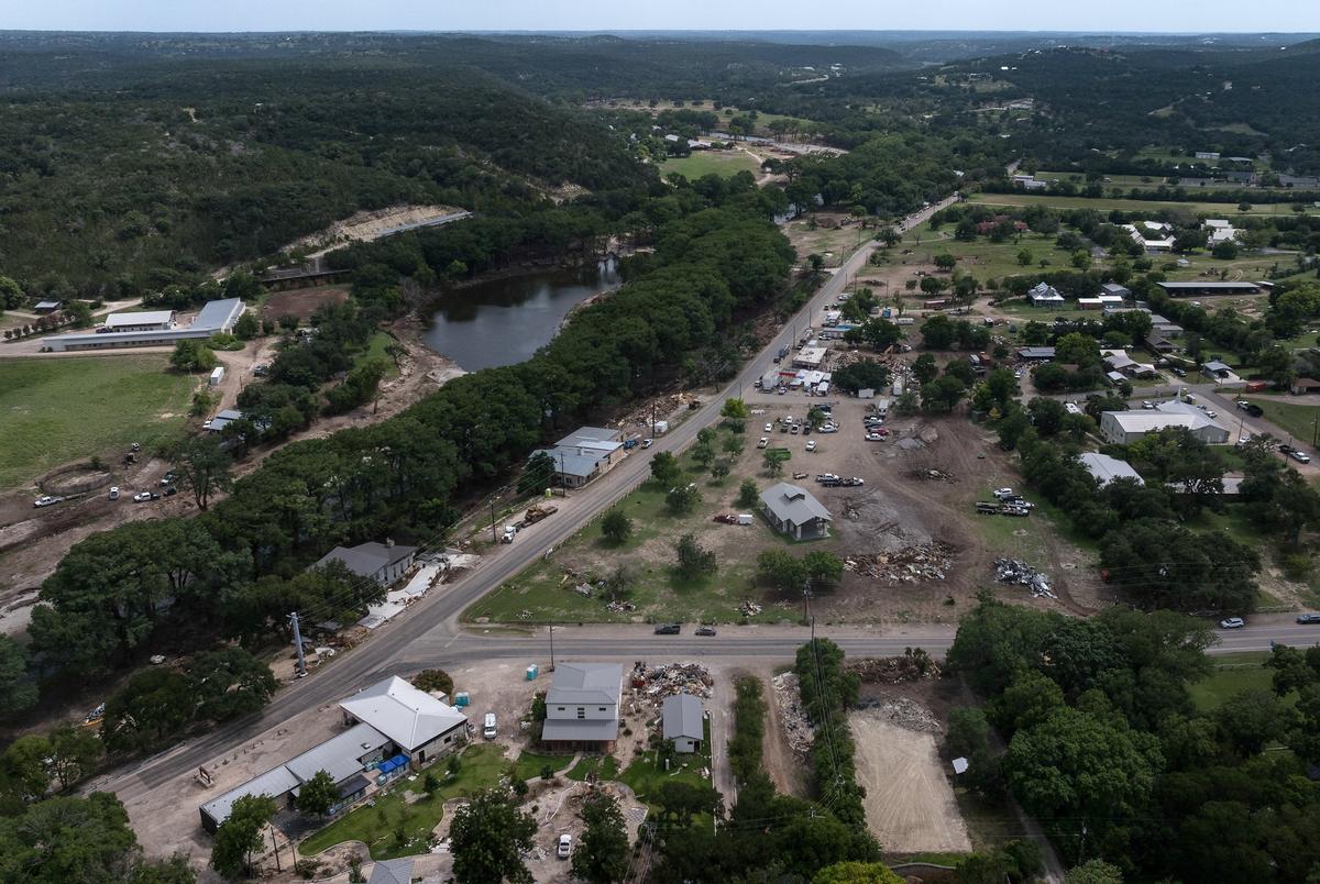 Een drone -uitzicht op Hunt en het omliggende landschap op dinsdag 22 juli 2025.