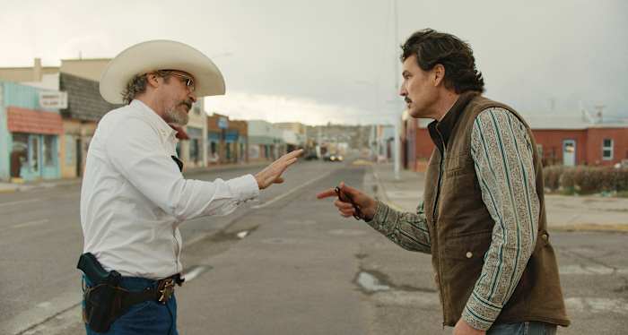 Ari Aster maakte een film over gepolariseerd Amerika. 'Eddington' is gepolariseerd