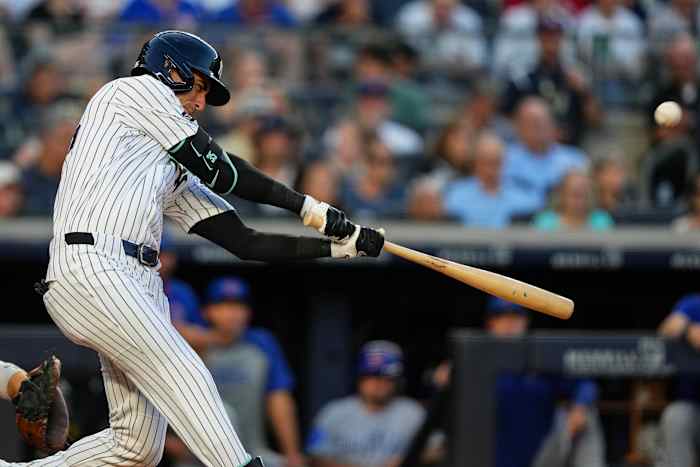 Bellinger slaat 3 2-run homers tegen voormalig team, Yanks versloeg Cubs met 11-0 voor de 5e overwinning in rij