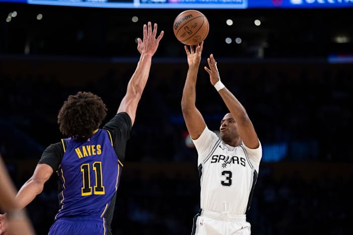 Bradley Beal's onverwacht geschenk aan Chris Paul: een nummer met betekenis