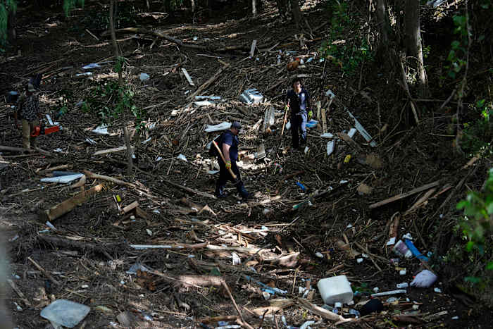 Burgemeester van Kerrville zegt dat hij zich niet bewust was van de middelen van de staat waarvan Gov. Abbott zei dat ze voor overstromingen van kracht waren