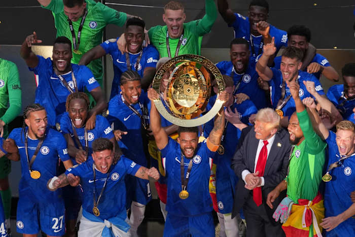 Chelsea's Cole Palmer verrast om de club World Cup Podium Spotlight te delen met Donald Trump