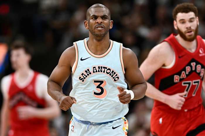 Chris Paul keert terug naar Clippers voor wat naar verwachting zijn 21e en laatste NBA -seizoen zal zijn
