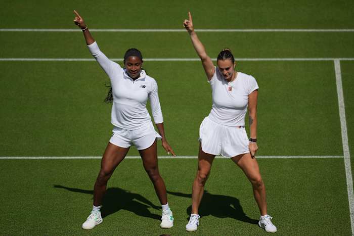 Coco Gauff en Aryna Sabalenka dansen bij Center Court en post erover op Tiktok en Instagram