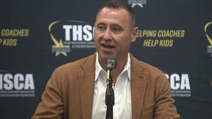 College voetbalcoaches delen wijsheid op de conventie van de Texas High School Coaches