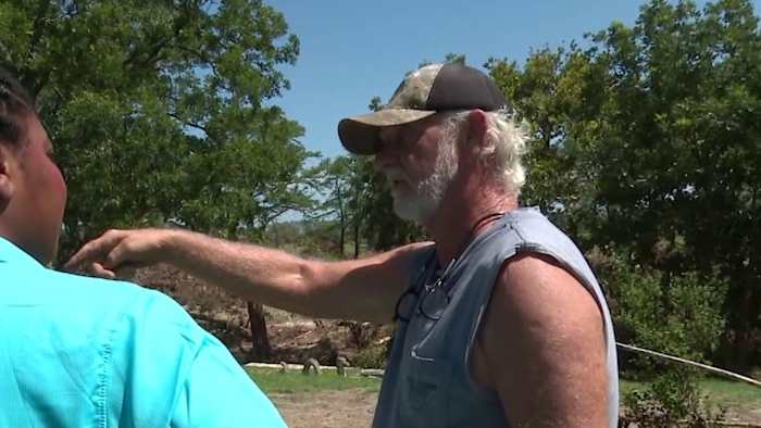 Comfort -bewoners beginnen opnieuw op te bouwen na het verliezen van eigendom in de vierde juli overstromingen