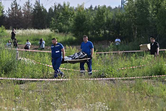 De dood van de Russische transport minister voedt speculatie over de strengere omgeving voor Kremlin -elites