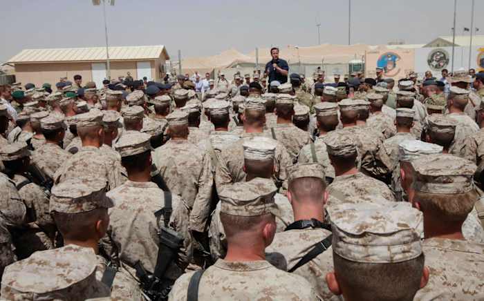 Duizenden Afghanen zijn na een gegevenslek in het geheim naar Groot -Brittannië gebracht