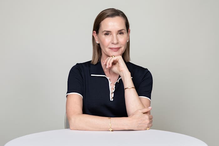 Embeth Davidtz putte uit haar jeugd in Afrika om het memoires van Alexandra Fuller aan te passen