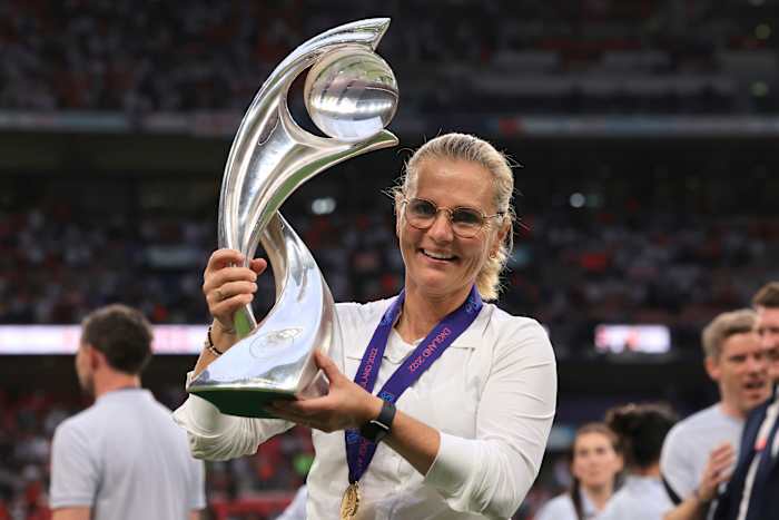 Euro 2025: Zelfs na de lange titelwinnende run van vrouwen zijn ze nog steeds in de minderheid