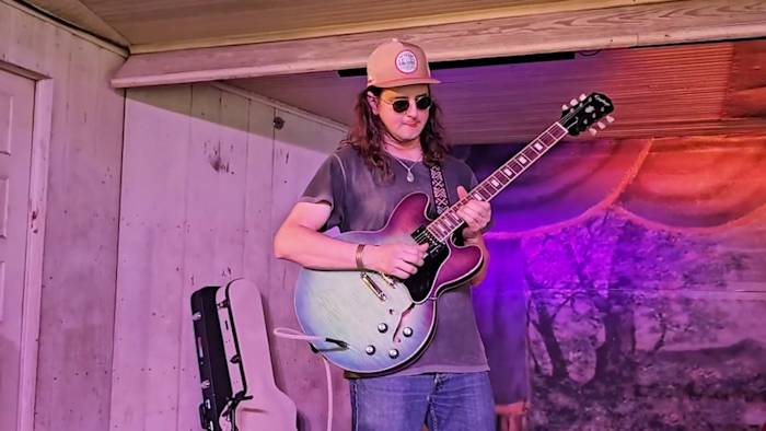 Gruene Hall gastheren 'Dance Hall to Dance Hall' voordeel voor Hill Country Dancehall na dodelijke overstromingen