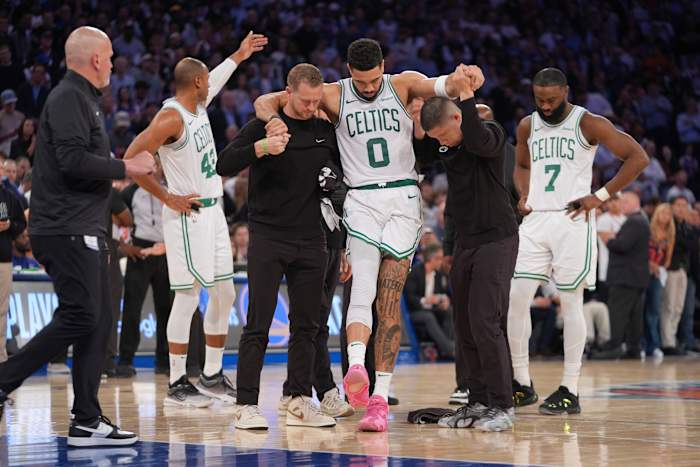 Het Brad Stevens Shuns Idea -team van Celtics is in een herbouw met Jayson Tatum Out
