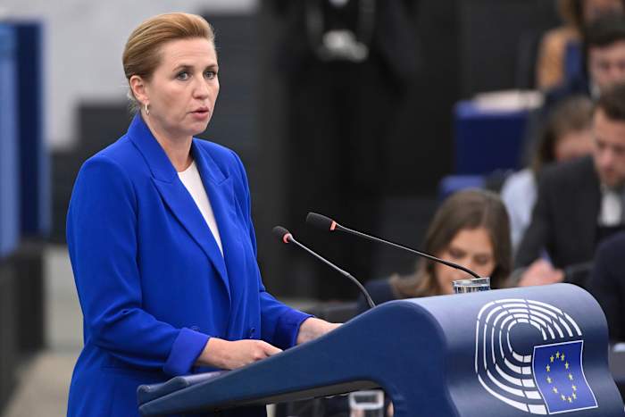 Het EU -voorzitterschap zegt dat Europa binnen 5 jaar moet hermensen. Het is onduidelijk hoe dat kan worden gedaan.