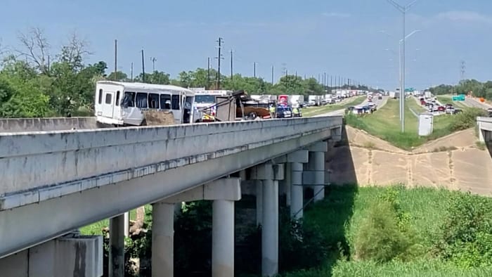 Het kantoor van Bexar County Medical Examiner identificeert het vijfde slachtoffer in crash met meerdere voertuigen aan Southwest Side