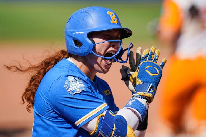 Home runs and Hoops: UCLA Softball opvallende Megan Grant speelt ook basketbal in 2025-26