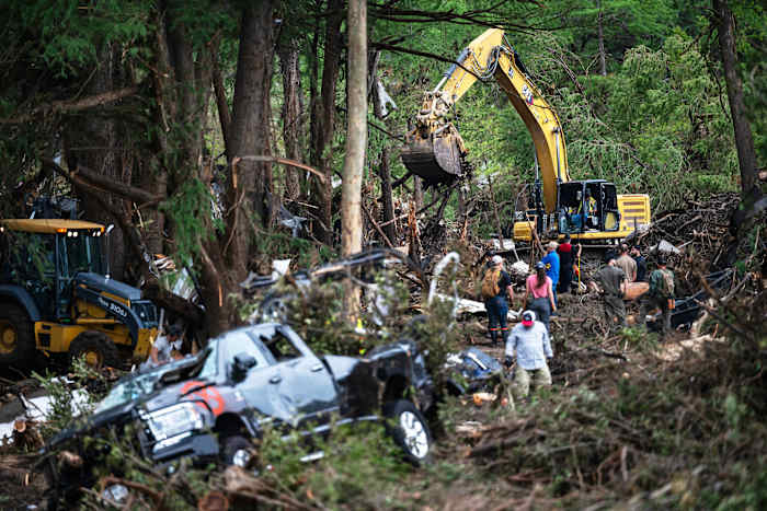 Kerr County ambtenaren om update te geven over voortdurende herstelinspanningen na overstroming van Hill Country