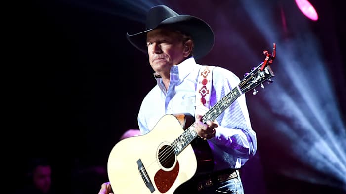 Lijst: alle muzikanten die geld inzamelen voor degenen die getroffen zijn door overstromingen van Hill Country