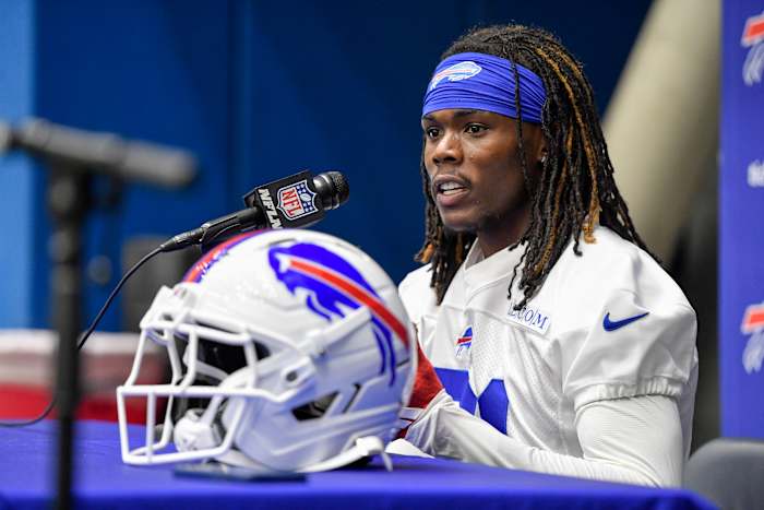 Maxwell Hairston, de 1e ronde pick van de Bills, wordt beschuldigd van seksueel geweld