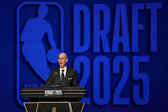 NBA zal moeilijker kijken naar uitbreiding, zegt commissaris Adam Silver