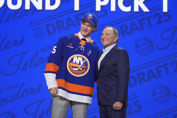 NHL -schema -release: wat te kijken voor het volgende seizoen, van Matthew Schaefer tot meer ovechkin