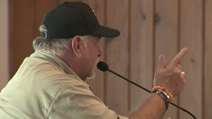 'Niemand heeft ons gebeld': Ingram City Council wacht nog steeds op updates vanuit Kerr County na dodelijke overstromingen