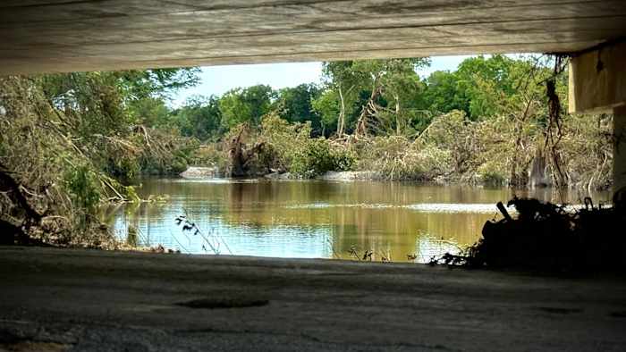 Noodliefhebber gepland in San Antonio om slachtoffers van het Hill Country overstroming te helpen