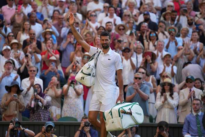 Novak Djokovic zegt dat hij zeker van plan is om nog minstens één keer in Wimbledon te spelen