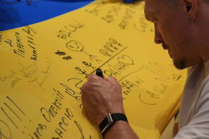 Oorlogsveteranen gaan van Oekraïne frontlinies naar Wembley Ringside voor de overwinning van USYK op Dubois