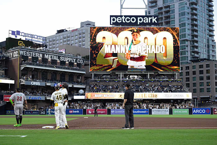 Padres slugger Manny Machado krijgt zijn 2.000e carrière -hit